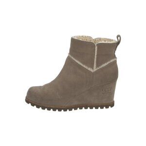 UGG Womens Waterproof Wedge Ankle Boots Size 8 Taupe Suede With Sheepskin Lining